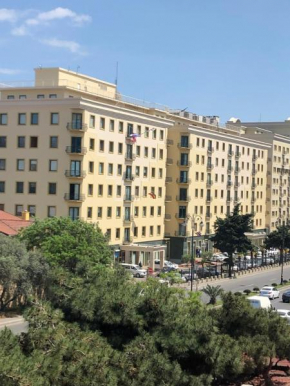 Izmir Street Apartment, near Hyatt Regency